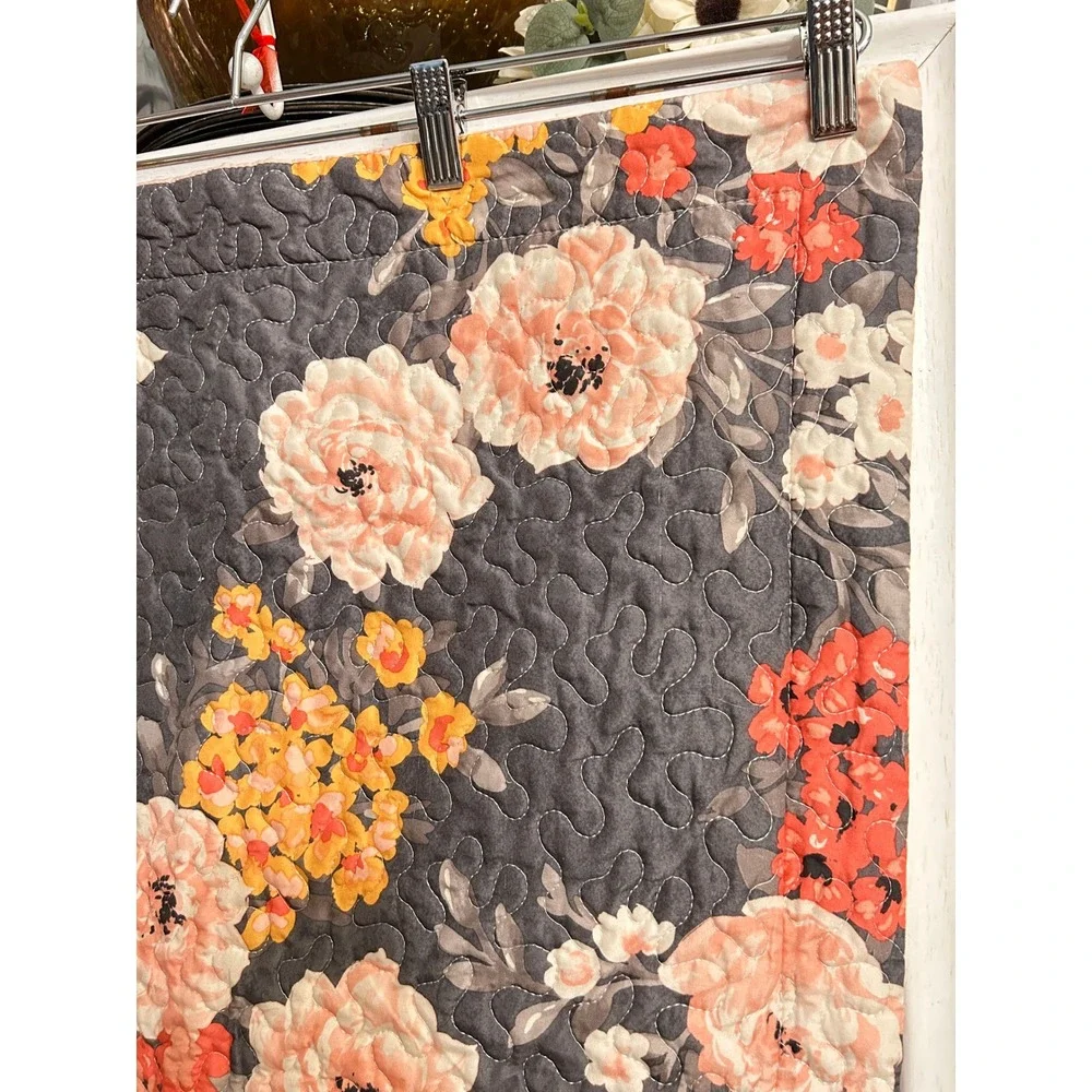 Standard Size Quilted Floral Pillow Shams Set of 2  Envelope Closure
